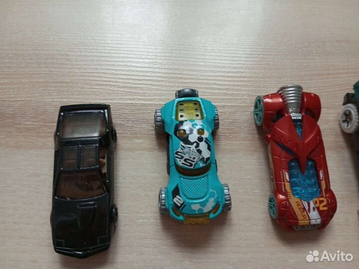 Машинки hotwheels