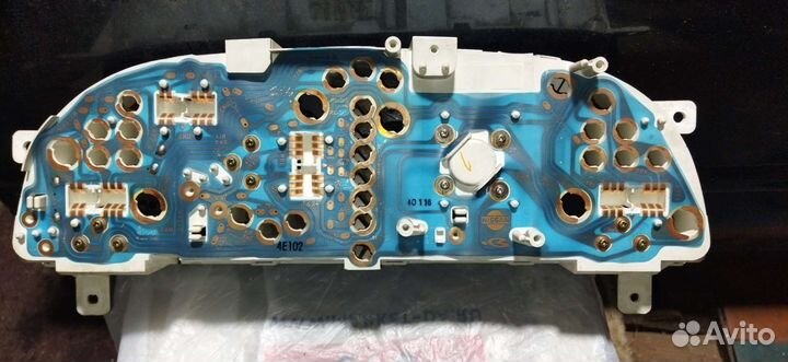 Спидометр Nissan Bluebird ENU13