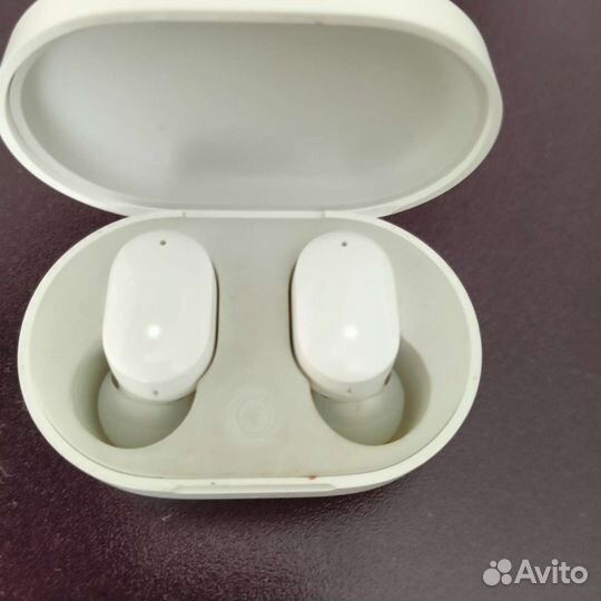 Беспроводные наушники