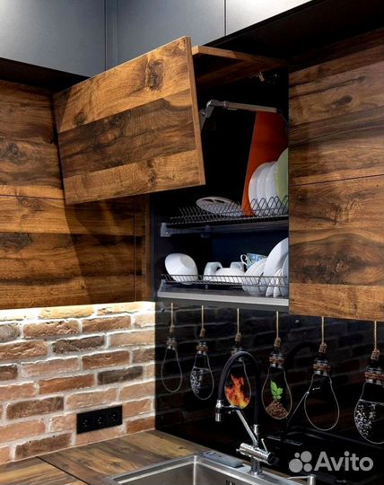 Кухонный гарнитур на заказ под ключ