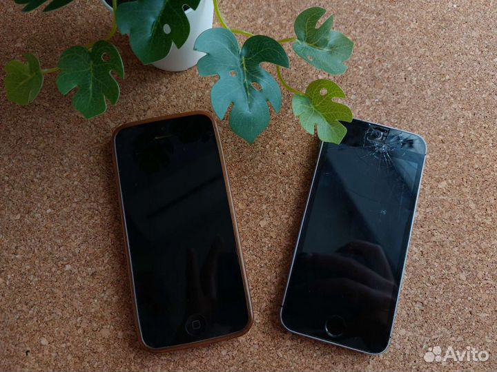 iPhone 5 и 5s на запчасти оригинал