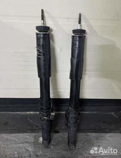 Задние пневмо амартизаторы Мерседес W211 W219