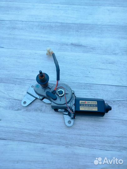 Моторчик стеклоочистителя Geely MK Cross, I 2013