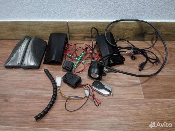 Запчасти для самоката