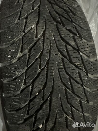 Nokian Tyres Hakkapeliitta R2 215/55 R17