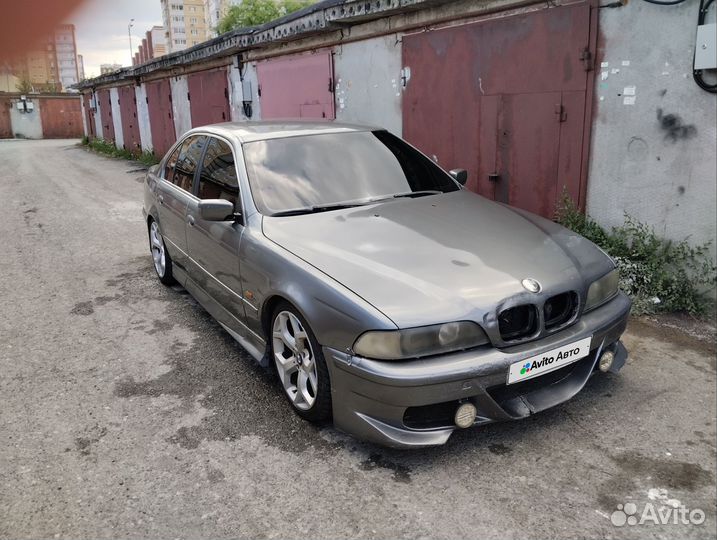 BMW 5 серия 2.2 МТ, 2001, 250 000 км