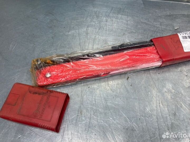 Знак аварийной остановки Volkswagen Passat B5