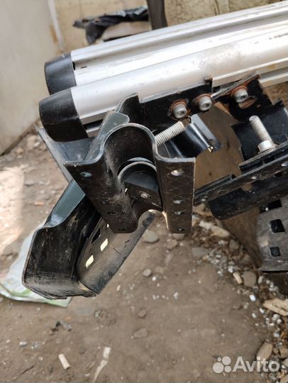 Багажник на рейлинги