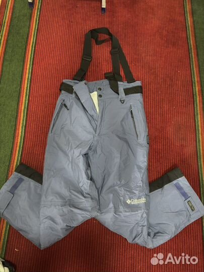 Горнолыжный костюм женский