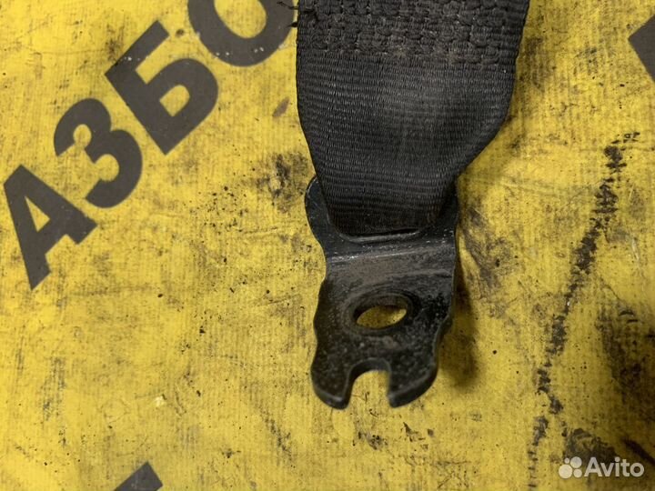 Ремень безопасности задний левый VW Passat CC