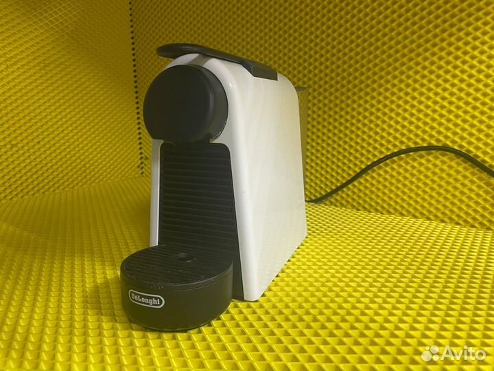 Кофемашина капсульная De'Longhi Nespresso Essenza