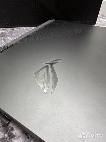 Asus Rog Strix g17