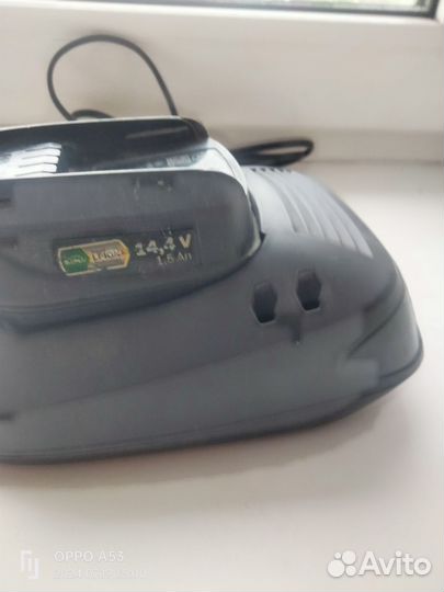 Зарядное с батареей bosch