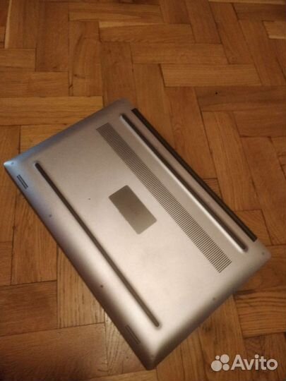 Ноутбук Dell XPS 9560 I7 7700HQ 16GB 1050 4GB