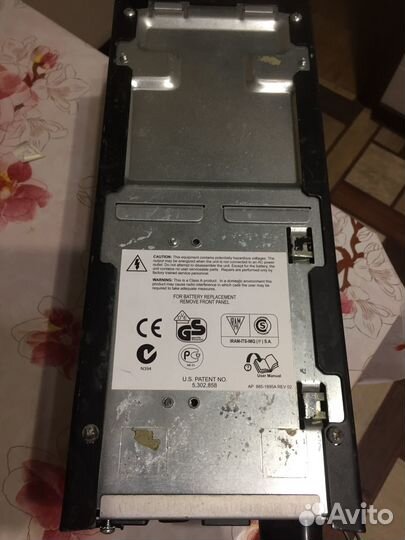 Ибп APC Smart-UPS 750 (SUA750i)