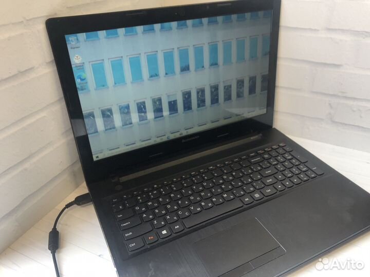 Шустрый ноутбук Lenovo 8gb/SSD/intel