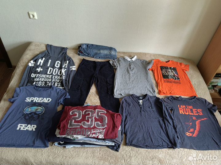 Отдам вещи для мальчика размер 152-158