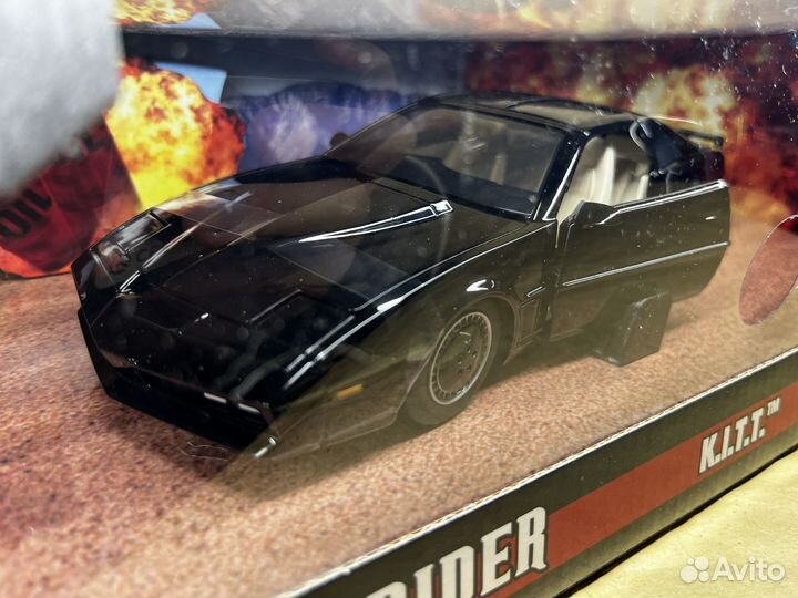 K.I.T.T. Pontiac Trans Am 1/24 Jada