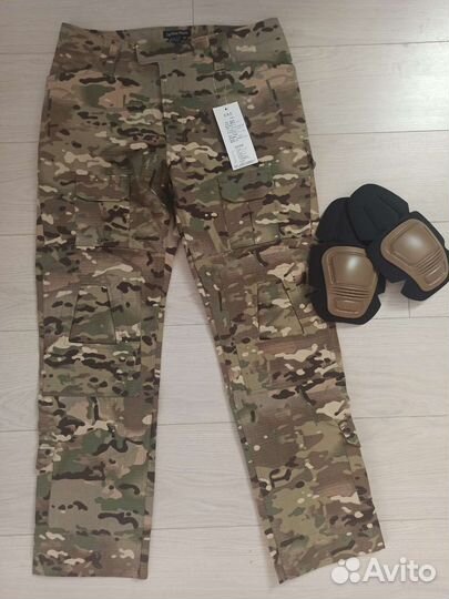 Костюм боевой тактический с защитой коленей