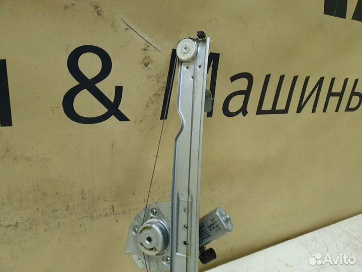 Стеклоподъемник передний левый Nissan Terrano D10