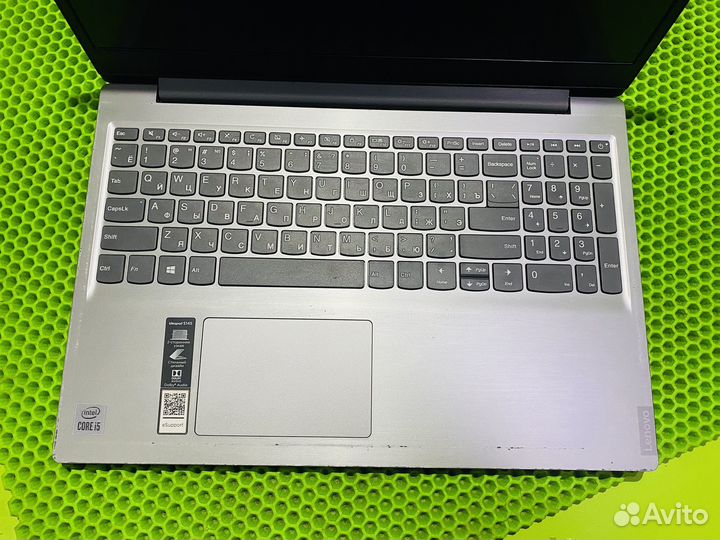 Ноутбук Lenovo без обозначений