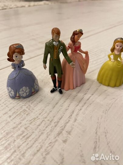 Фигурки из принцессы Софии