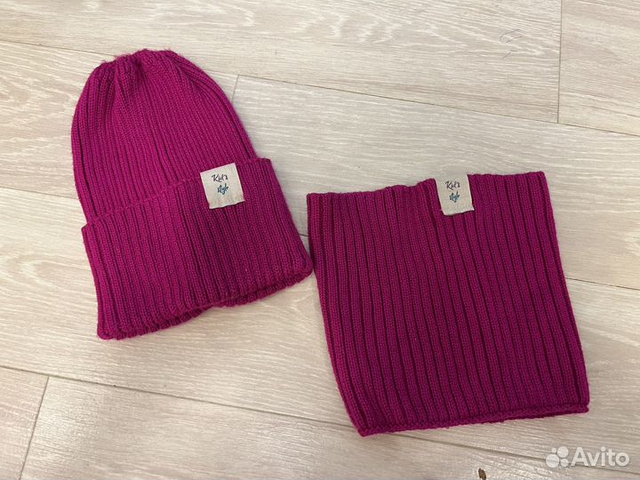 Комплект шапка и снуд