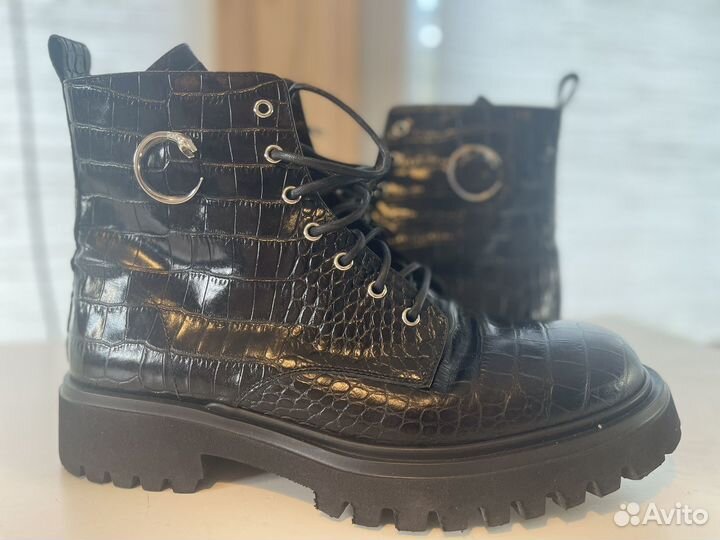 Оригинальнтные Ботинки Cavalli