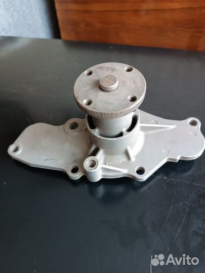 Помпа - мазда 323 - 626. дв. V- 6. 2.5 литра