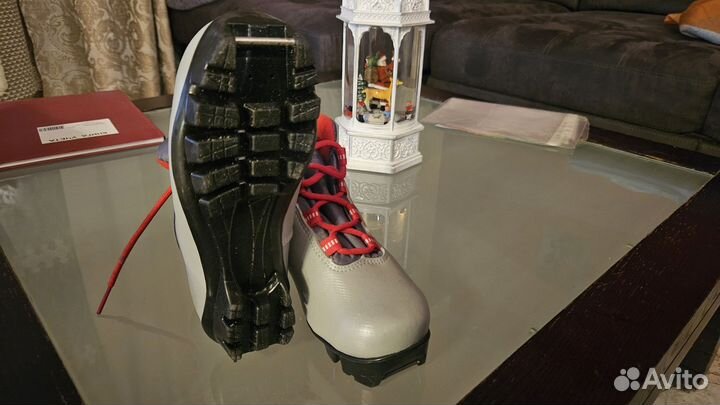 Ботинки лыжные 33 размер