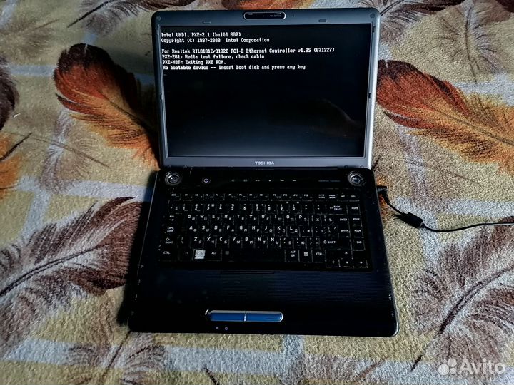 Ноутбук Toshiba в ремонт / на запчасти