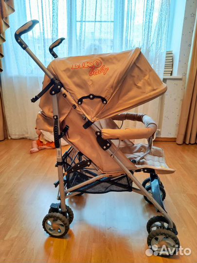 Прогулочная коляска трость