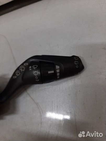 Подрулевой переключатель правый Ford Focus CB8