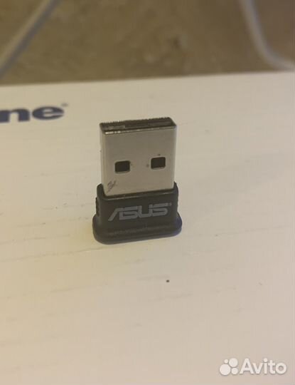 Bluetooth адаптер Asus USB-BT 400