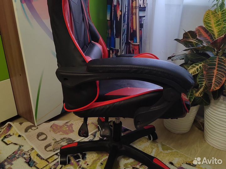 Компьютерный стул