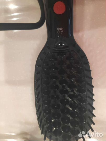 Щетка, выпрямитель волос roventa