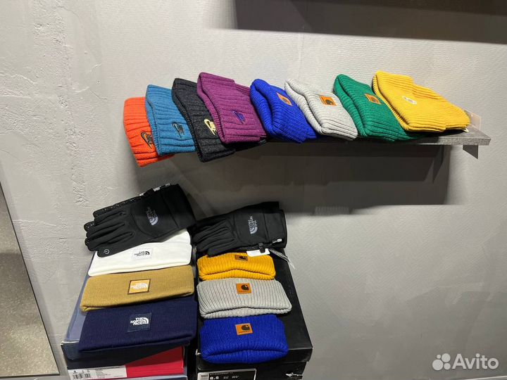 Шапка новая