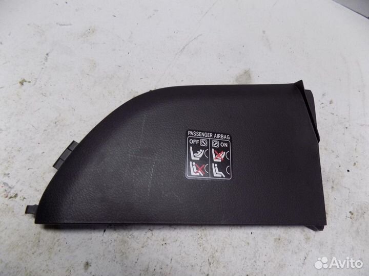 Накладка (кузов внутри) Corolla E15 2006-2013