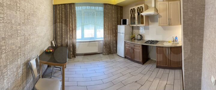 1-к. квартира, 40 м², 1/10 эт.