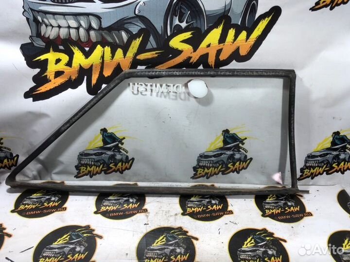 Форточка задняя левая Audi Coupe 81/85 1985