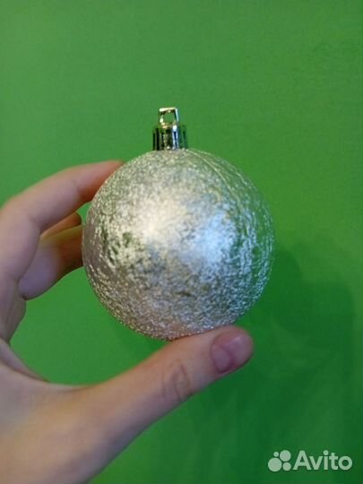 Елочные шары
