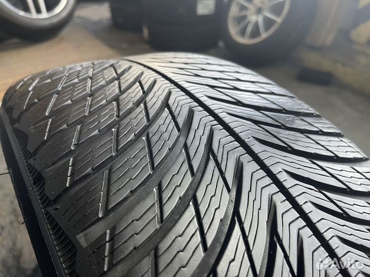 Michelin Pilot Alpin 5 245/45 R19 102V