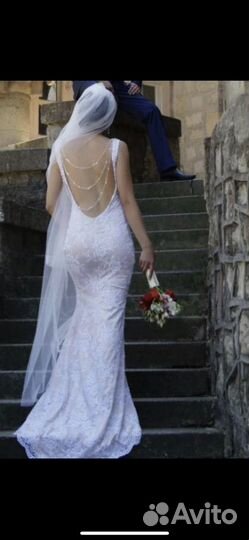 Свадебное платье со шлейфом