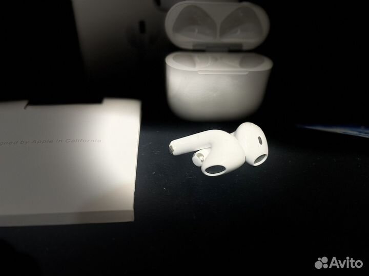 Apple airpods 4
