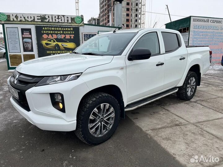 Mitsubishi L200 2.4 МТ, 2021, 171 000 км