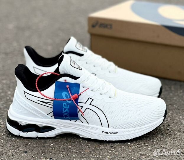 Кроссовки мужские asics