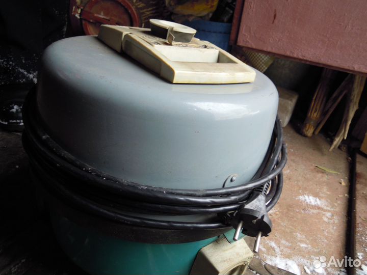 Пылесосы Вихрь и Буран (на з\части)