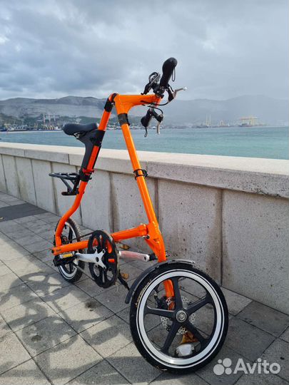 Складной велосипед strida