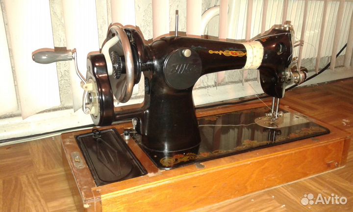 Швейная машинка пмз