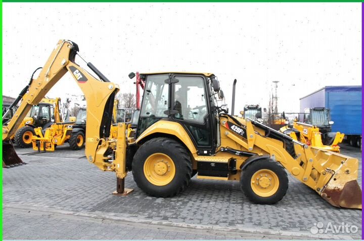 Левое стекло на Caterpillar 428f2 432f2 434f2 444f2